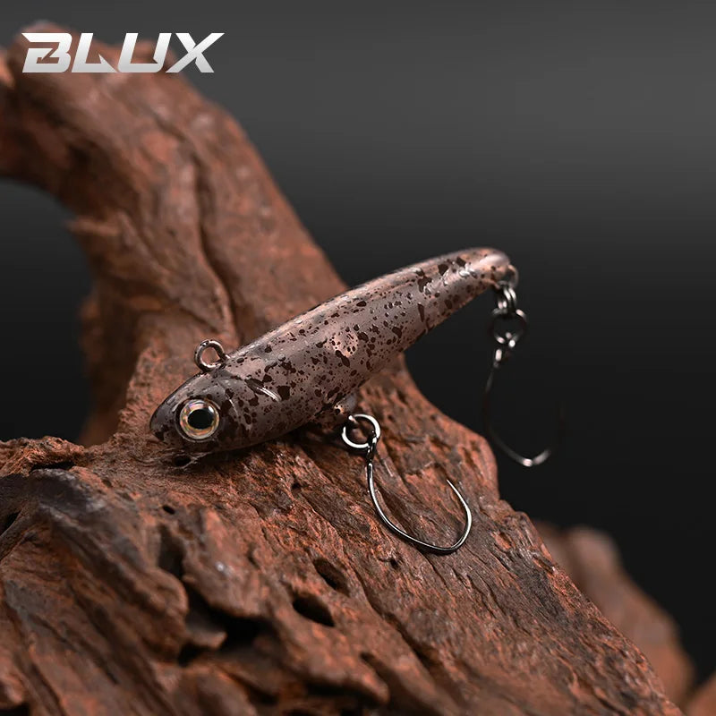 BLUX Dartrun 38mm 2.5g Chibi Lipless Sinking Plug Fishing Lure Crankbait Stream Area Trout Darts Plastic Artificial Bait Tackle